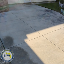 Outstanding-Concrete-Cleaning-Restoration-Services-in-Pensacol-FL 1